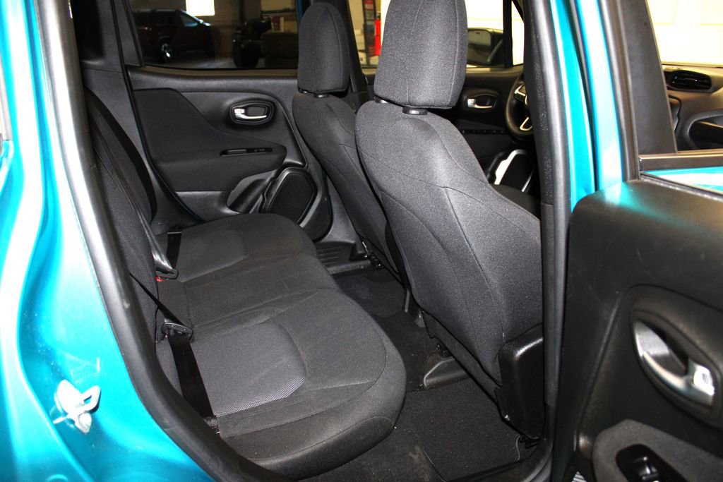 Used 2020 Jeep Renegade Sport w/ Sport Appearance Group image 29