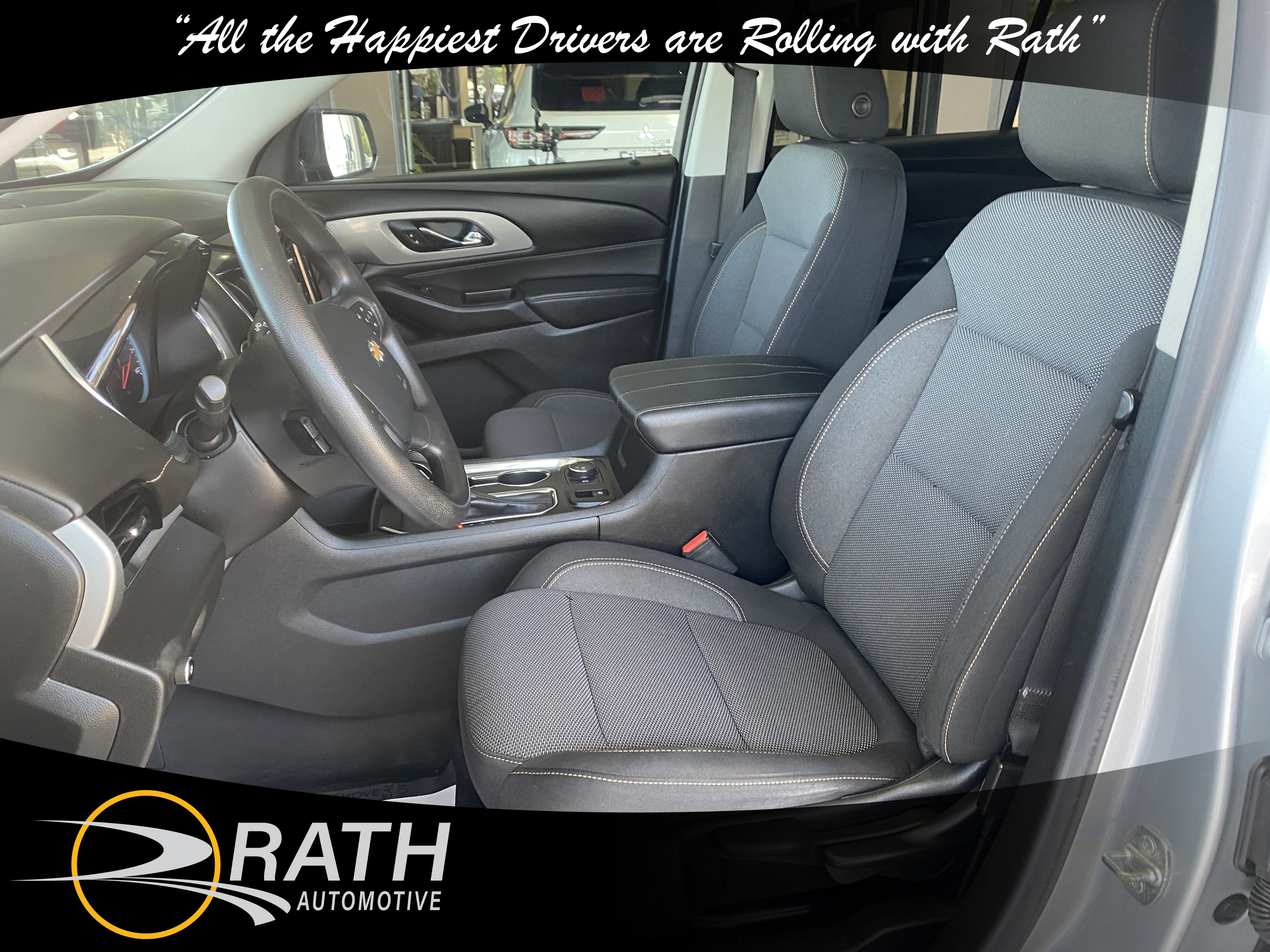 Used 2020 Chevrolet Traverse LS AWD/4WD image 11
