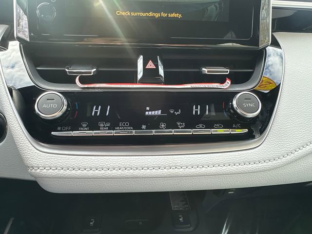 Certified 2025 Toyota Corolla XSE image 37