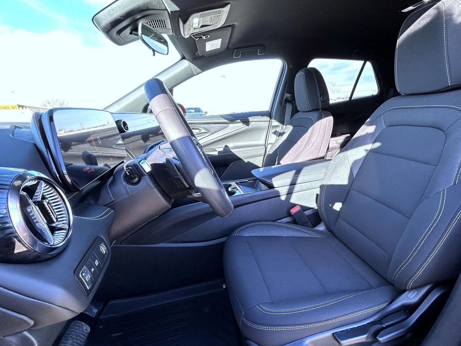 New 2026 Chevrolet Blazer EV LT image 10