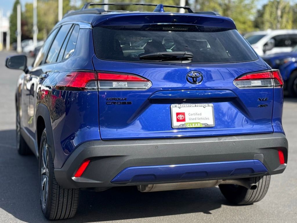 Certified 2024 Toyota Corolla Cross XLE w/ Convenience Package image 3