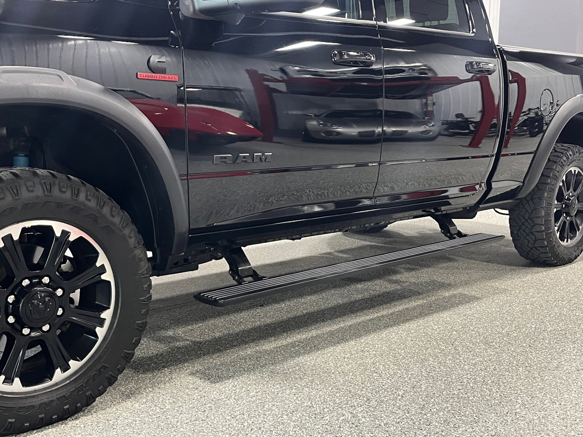 Used 2024 RAM 2500 Rebel w/ Towing Technology Group image 17