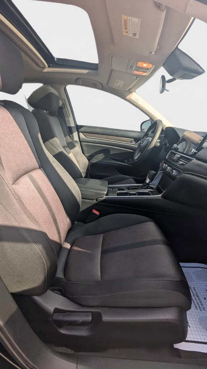 Used 2020 Honda Accord EX image 12
