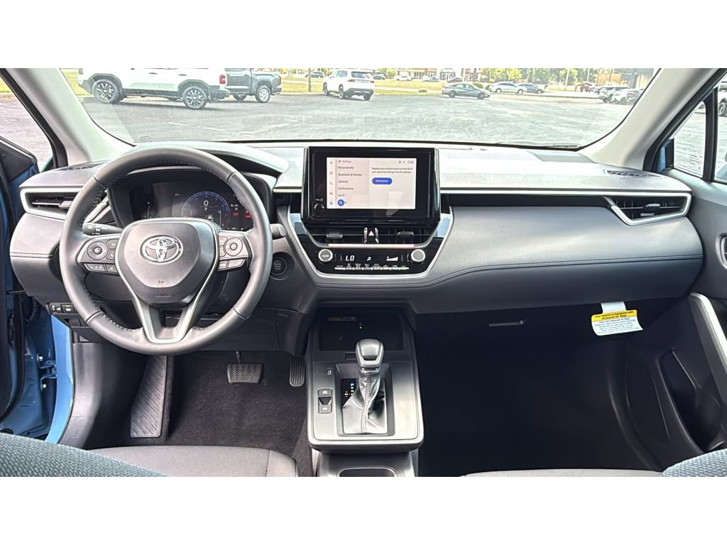 New 2026 Toyota Corolla Cross LE AWD/4WD image 33
