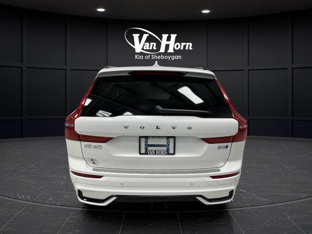 Used 2025 Volvo XC60 B5 Ultra w/ Protection Package Premier image 14