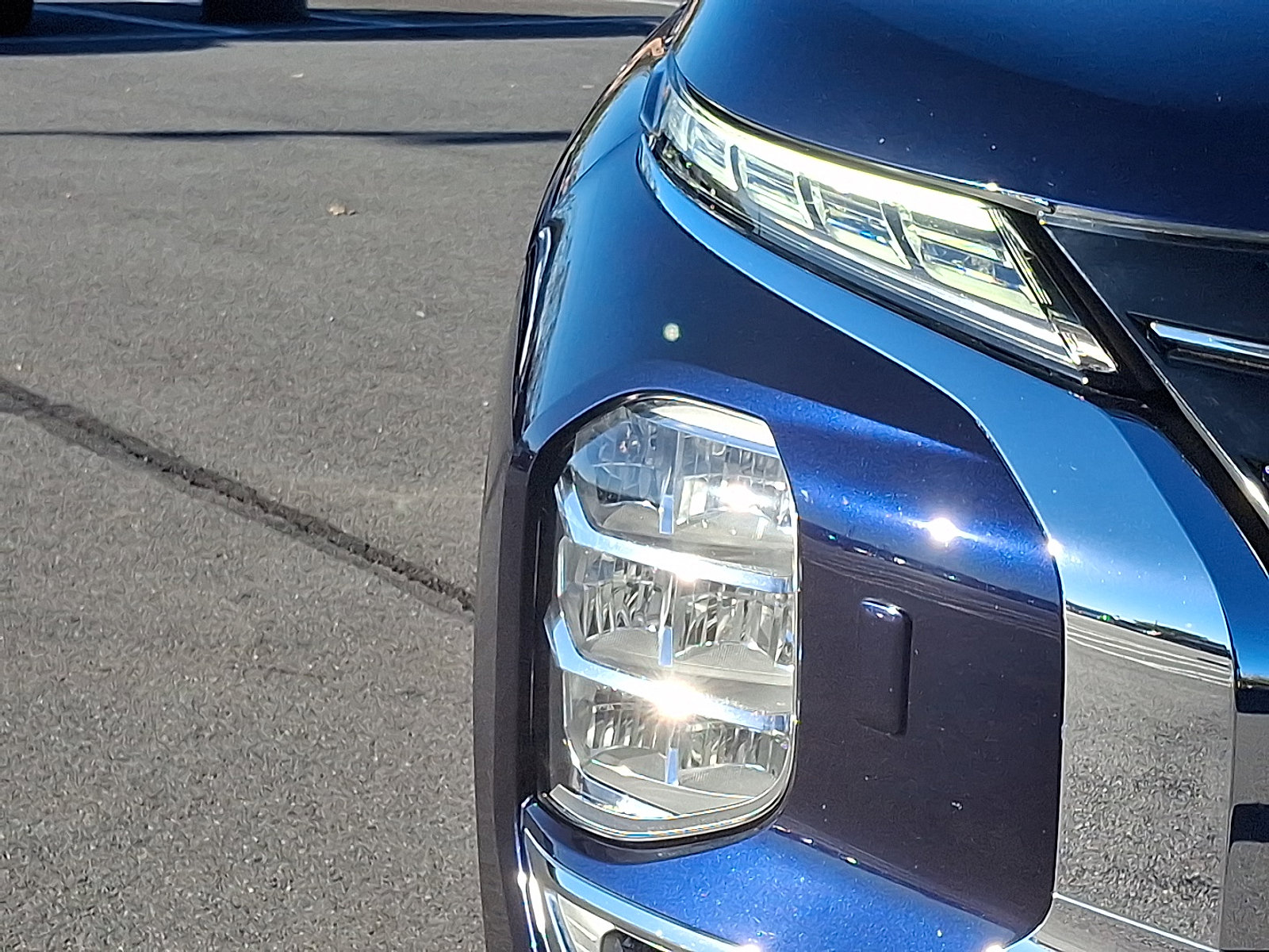 Used 2022 Mitsubishi Outlander SE image 9