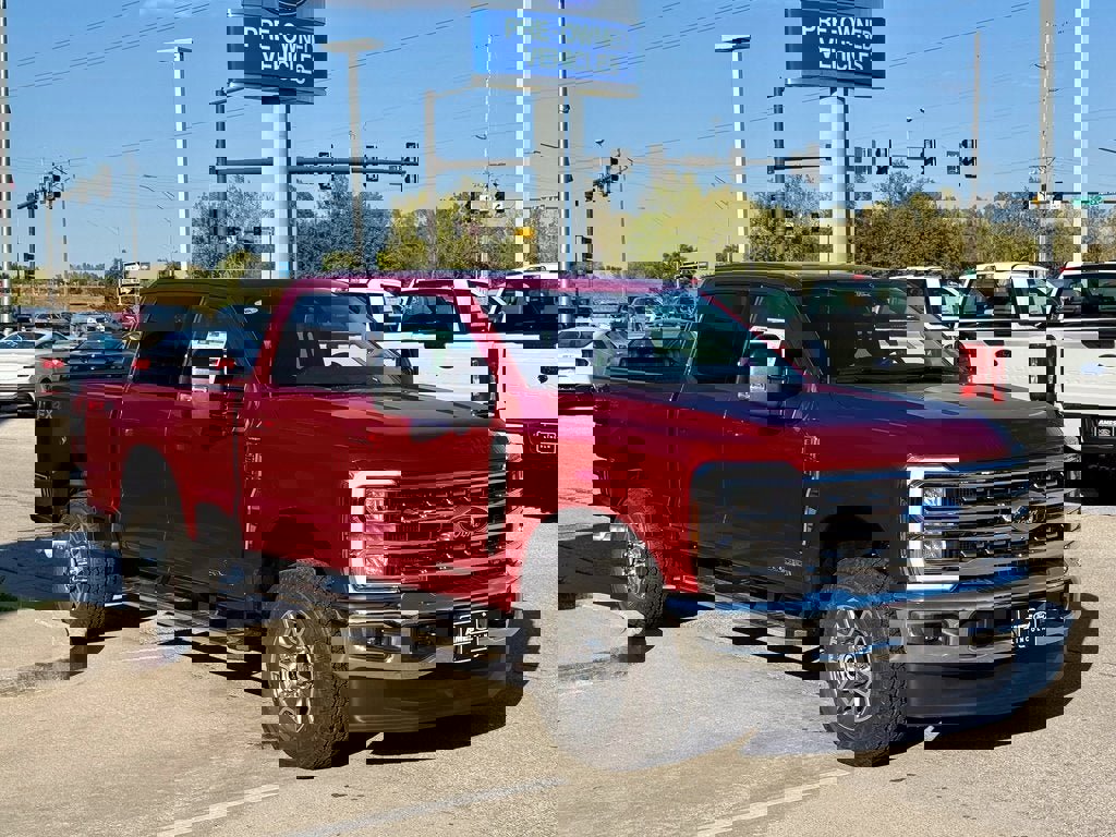 New 2026 Ford F350 Lariat w/ FX4 Off-Road Package image 6