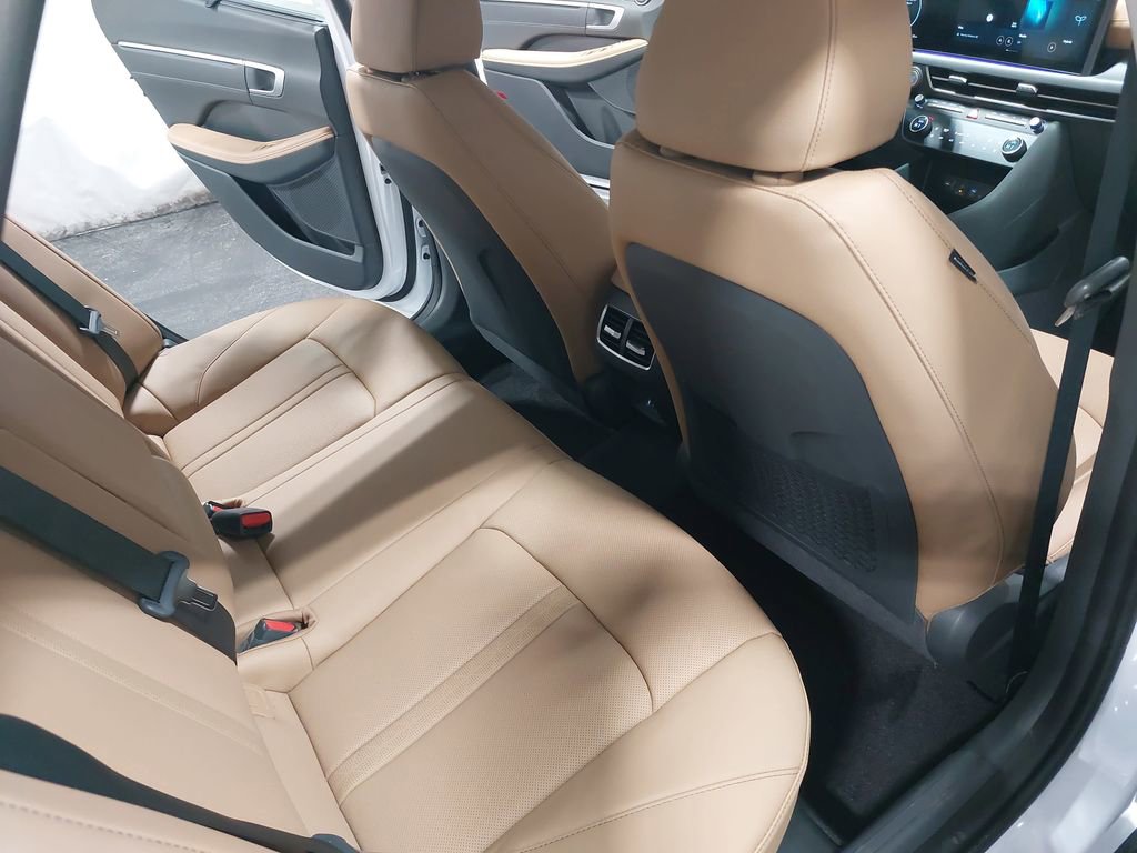 New 2026 Hyundai Sonata Limited image 11