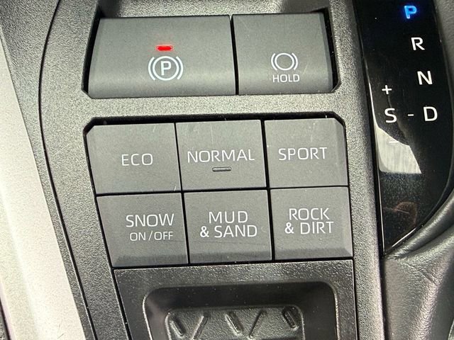 Certified 2025 Toyota RAV4 LE image 20