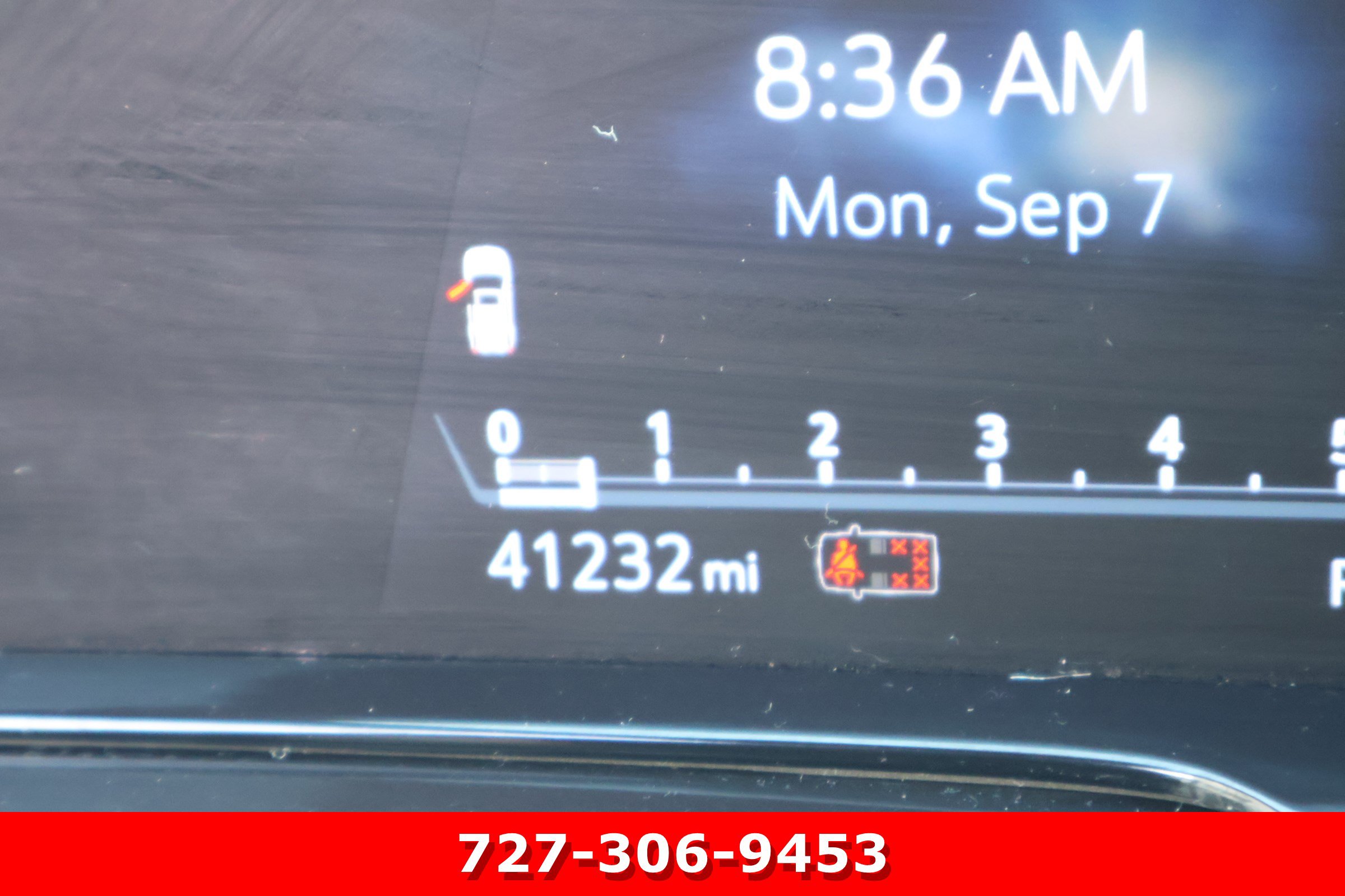 Used 2024 Cadillac Escalade Sport w/ LPO, ONYX Package AWD/4WD image 28