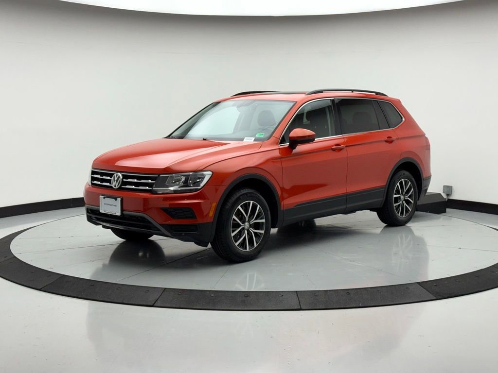 Used 2019 Volkswagen Tiguan SE w/ Panoramic Sunroof Package