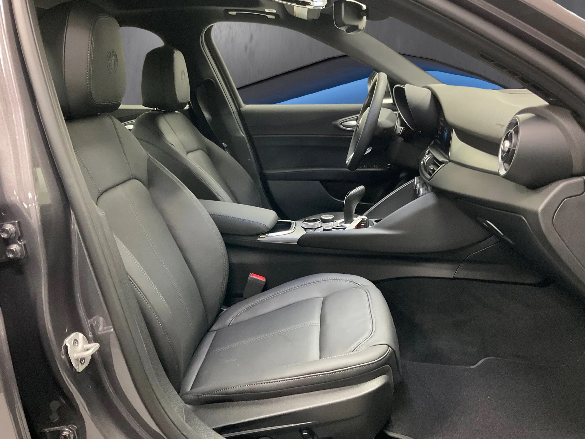 New 2026 Alfa Romeo Giulia AWD w/ Driving Assist Package image 3