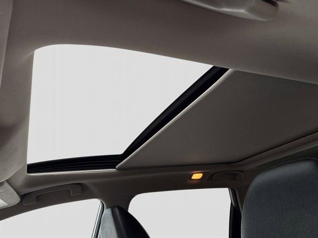 Used 2016 Nissan Rogue SL w/ SL Premium Package image 22