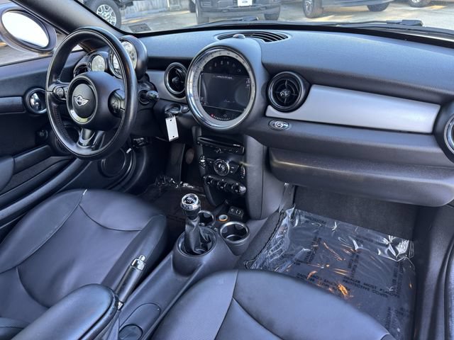 Used 2013 MINI Cooper Roadster FWD image 16
