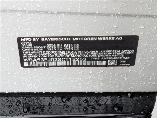 Certified 2025 BMW 530i xDrive w/ M Sport Package image 27