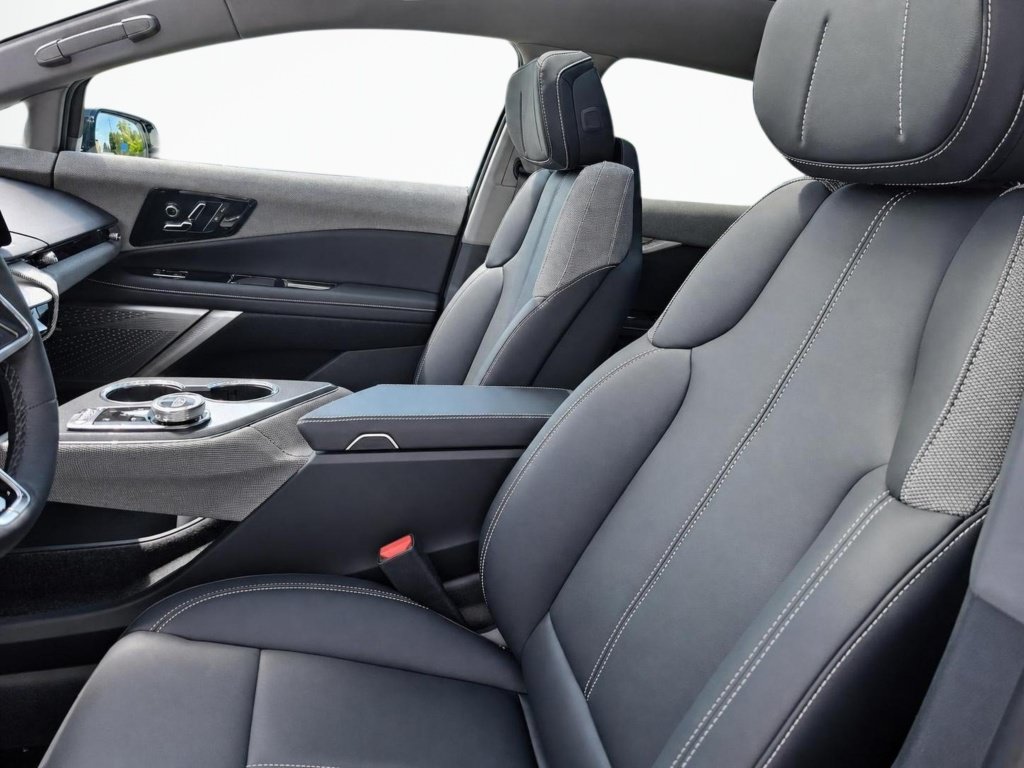 New 2026 Cadillac Optiq Sport 1 RWD image 68