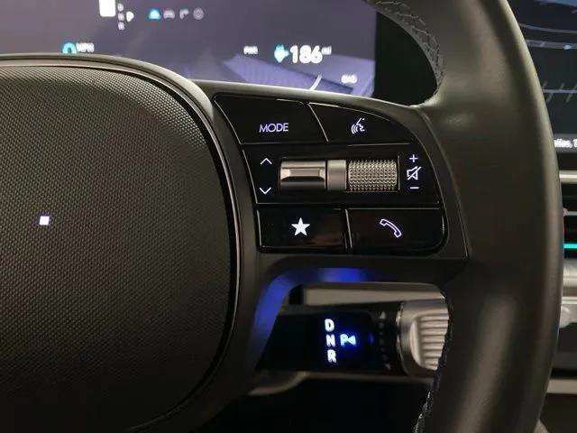 Used 2025 Hyundai Ioniq 6 SEL RWD image 36