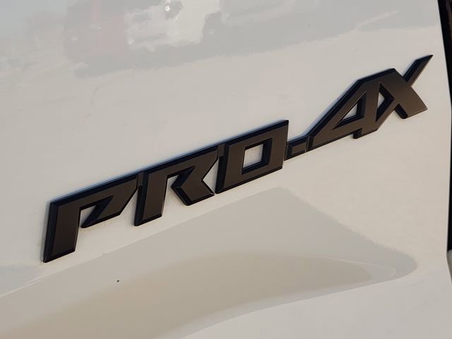 Used 2023 Nissan Frontier PRO-4X w/ Pro-4X Premium Package image 7