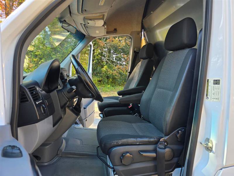 Used 2011 Mercedes-Benz Sprinter 3500 w/ Premium Pkg image 5