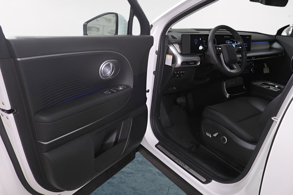 New 2026 Hyundai Ioniq 9 SEL image 32