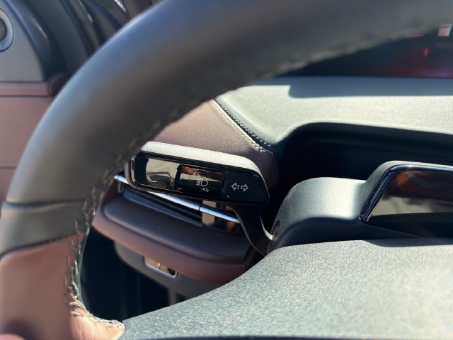 New 2026 Lincoln Navigator L Reserve AWD/4WD image 25