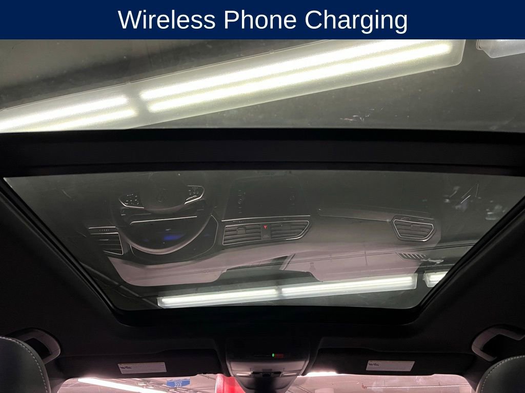 Used 2024 Volkswagen Tiguan SE R-Line image 10