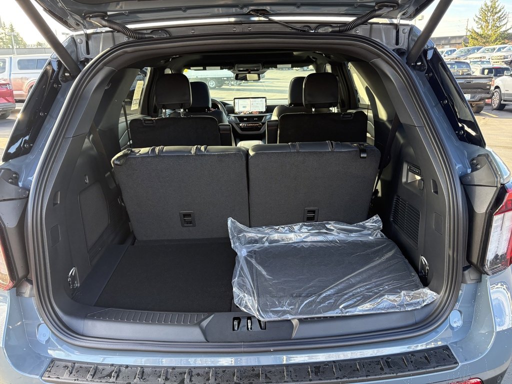 New 2026 Ford Explorer ST w/ Sun And Sound Package image 8