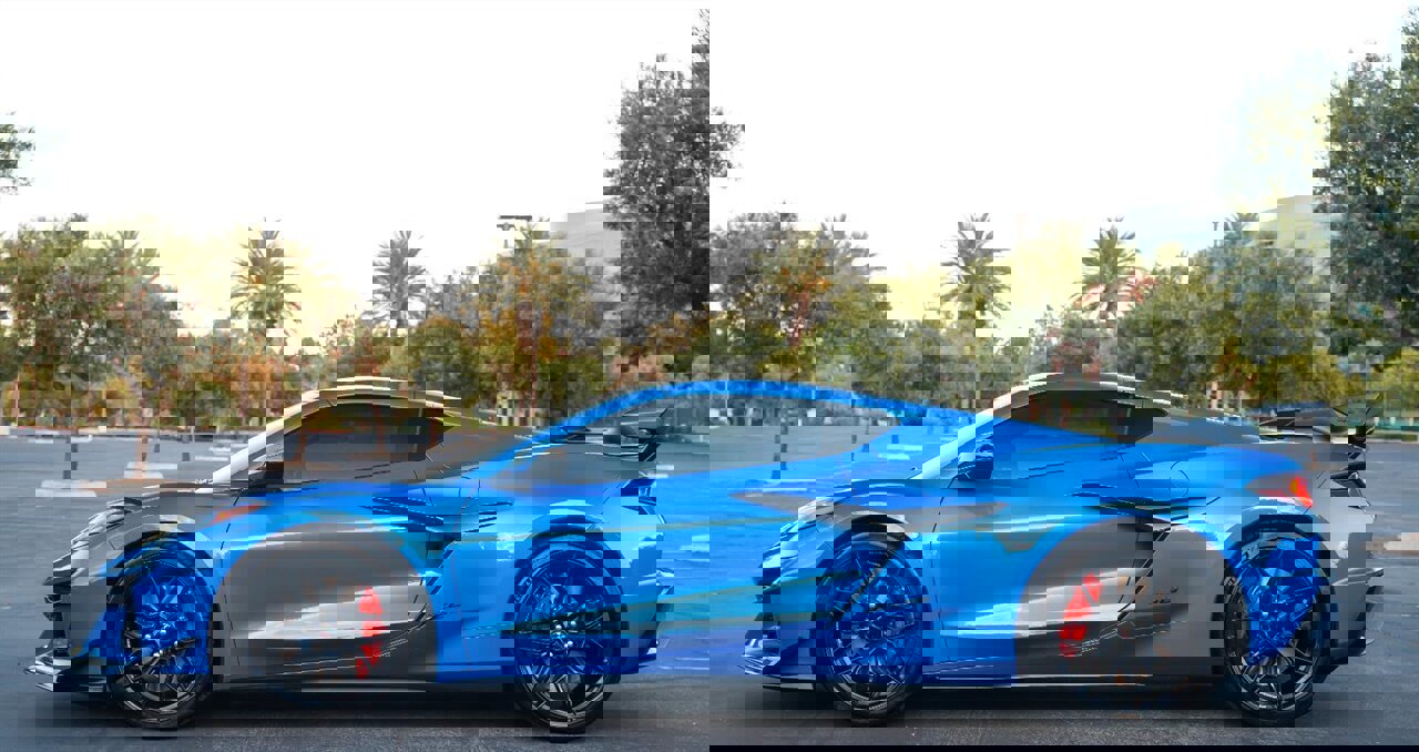 Used 2025 Chevrolet Corvette Z06 image 9