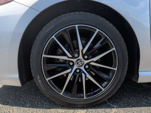 Used 2023 Toyota Camry SE FWD image 10