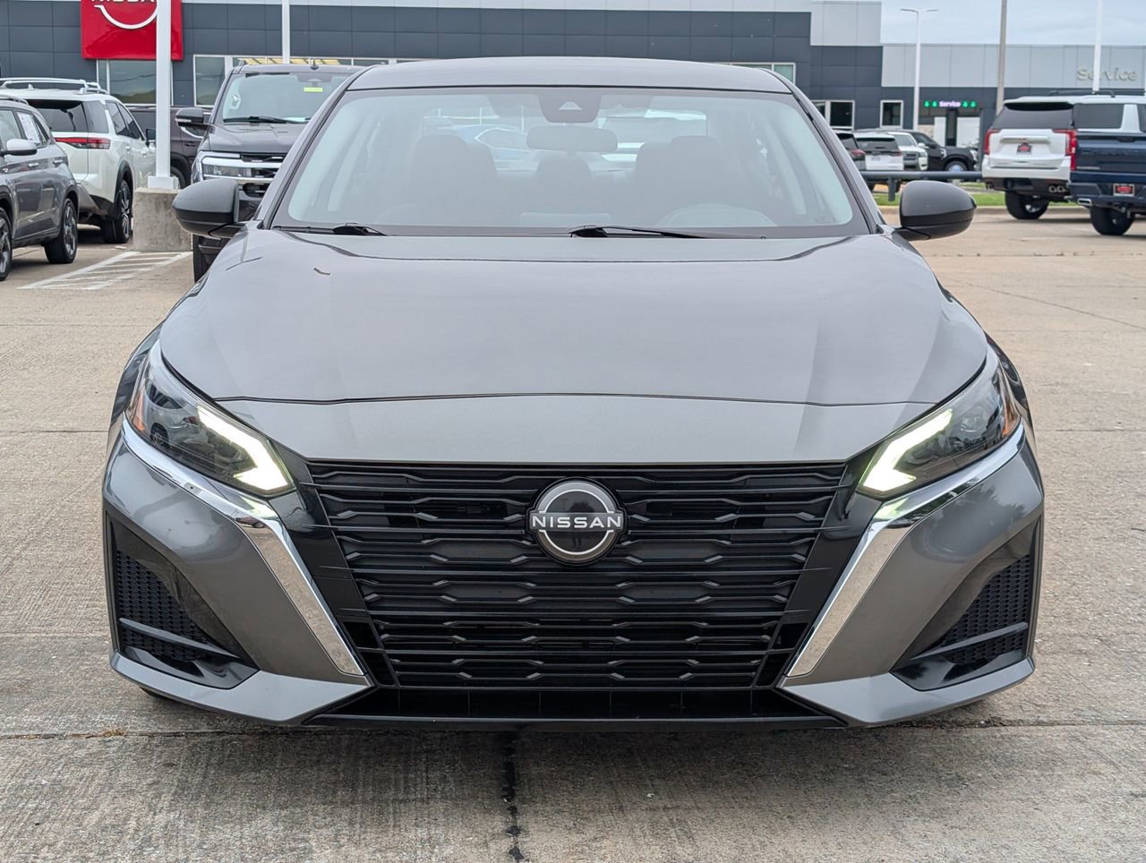 Certified 2024 Nissan Altima 2.5 SV FWD image 6