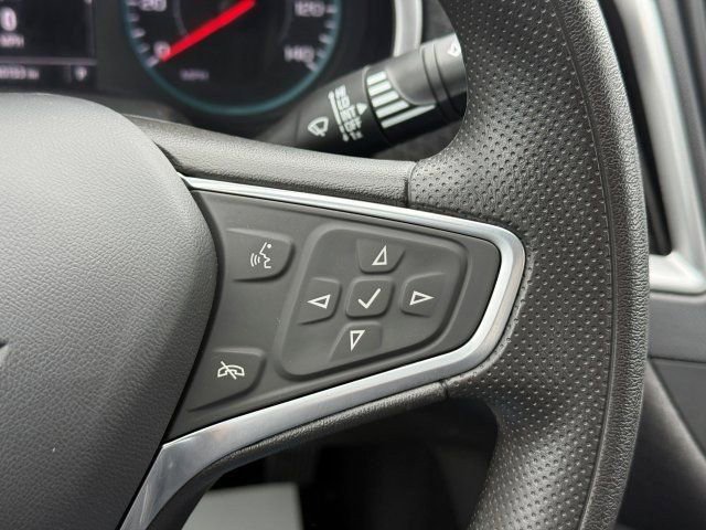 Used 2022 Chevrolet Malibu LS image 27