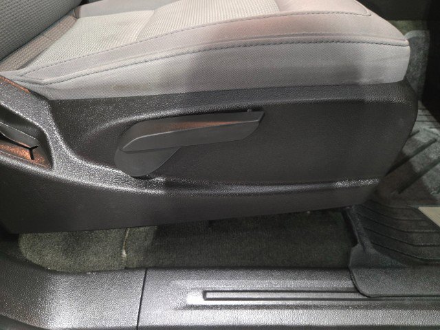 Used 2018 Chevrolet Colorado W/T w/ WT Convenience Package image 65