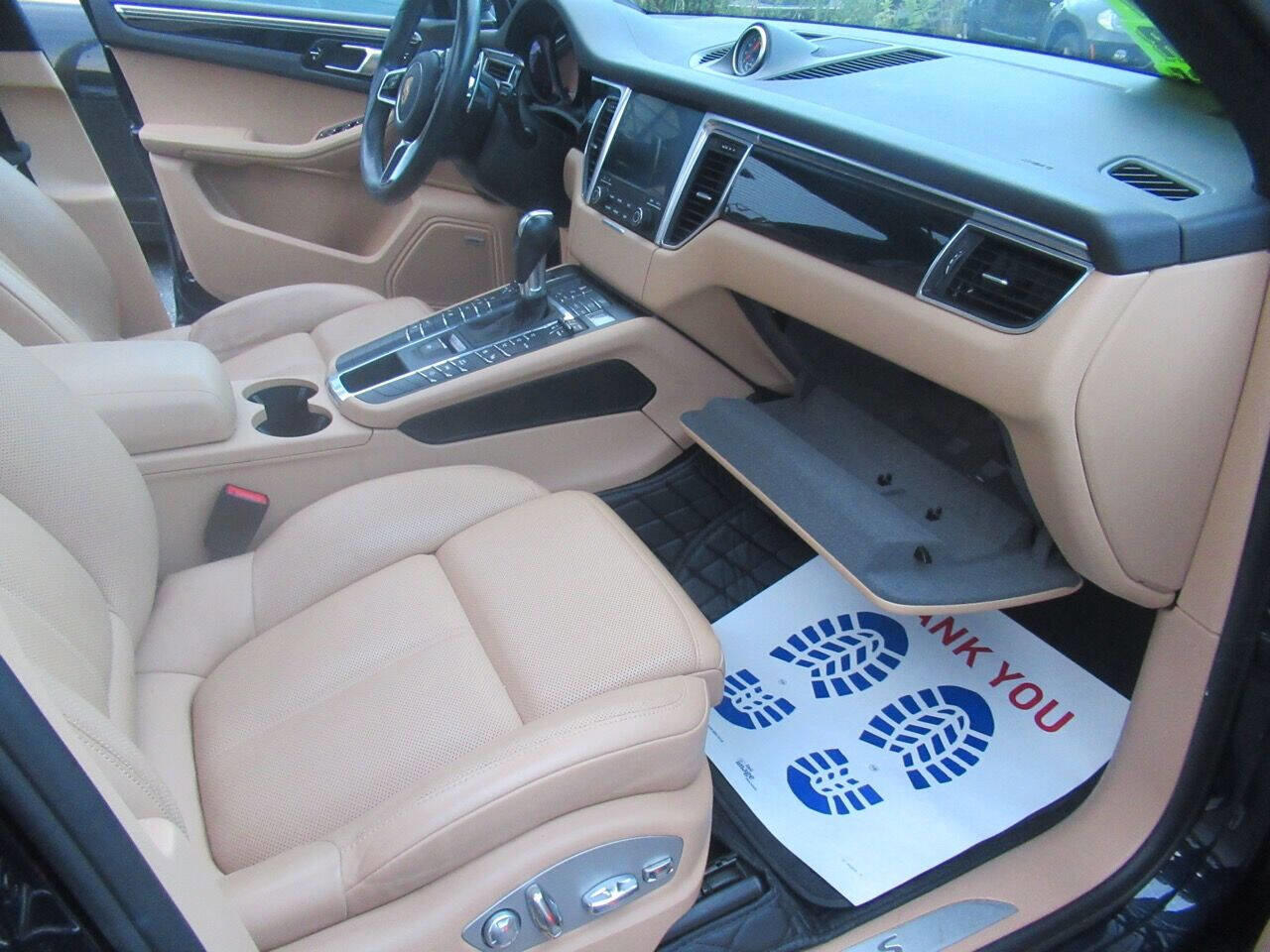 Used 2018 Porsche Macan S image 33