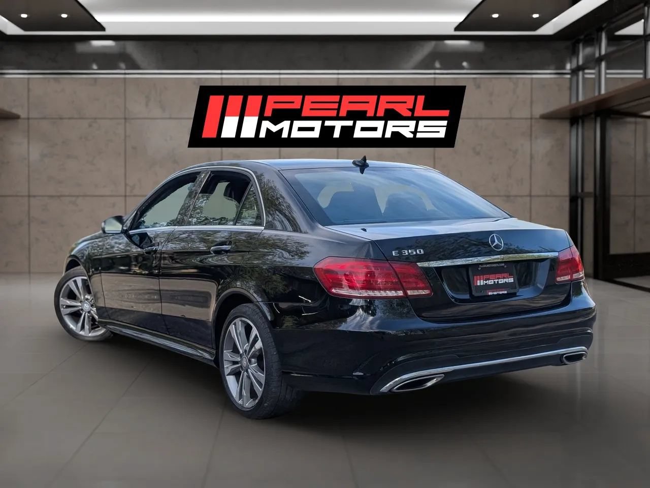 Used 2014 Mercedes-Benz E 350 Sedan image 4