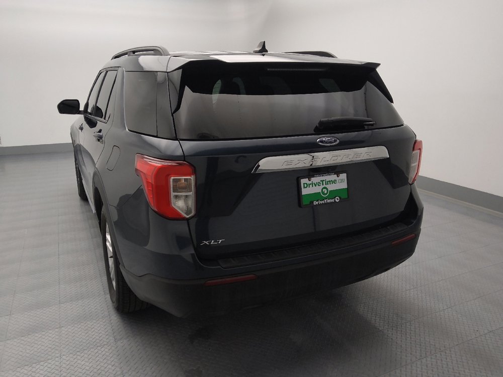 Used 2022 Ford Explorer XLT image 6