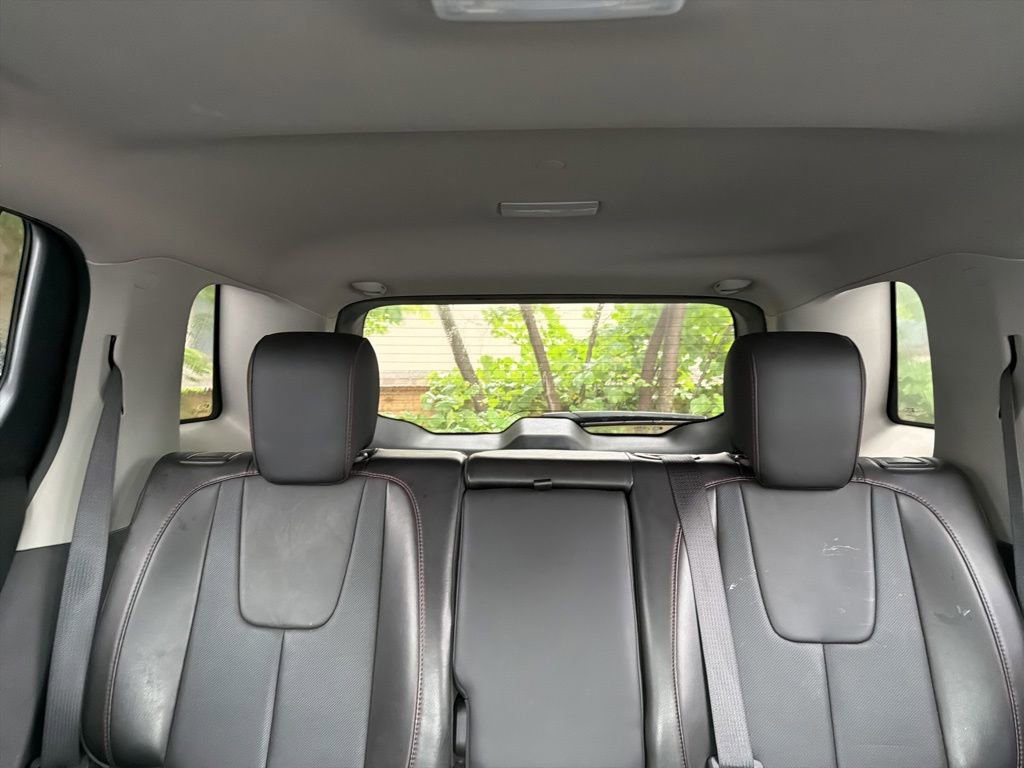 Used 2017 GMC Terrain SLT w/ Open Road Package FWD image 25