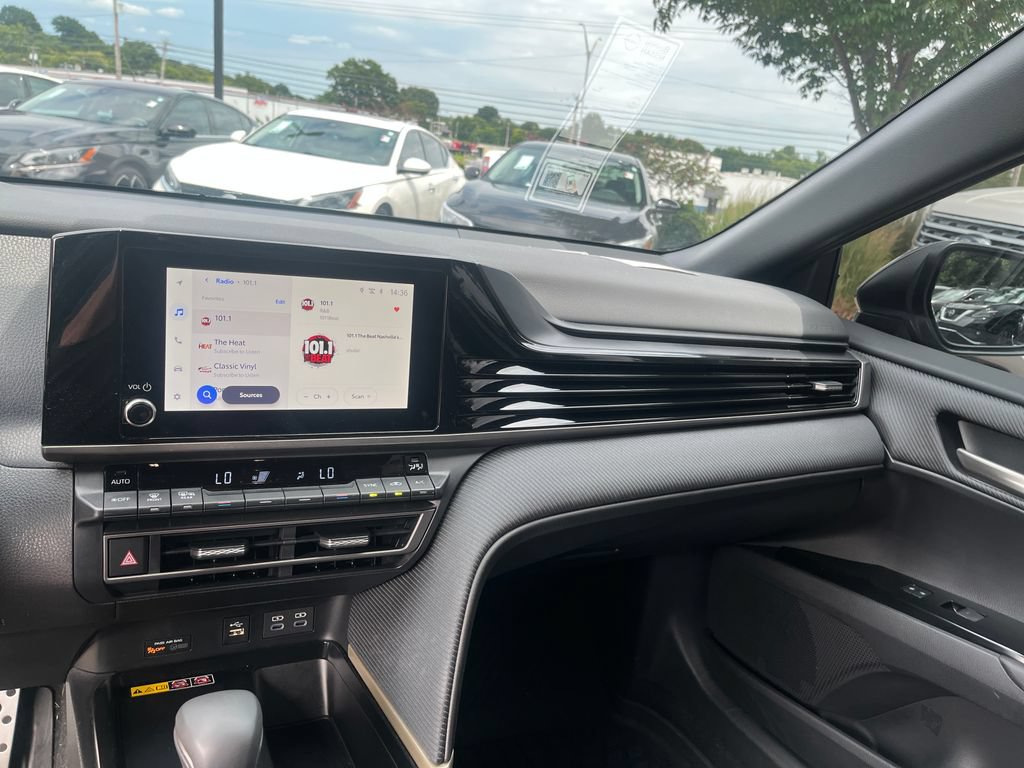 Used 2026 Toyota Camry SE FWD image 14