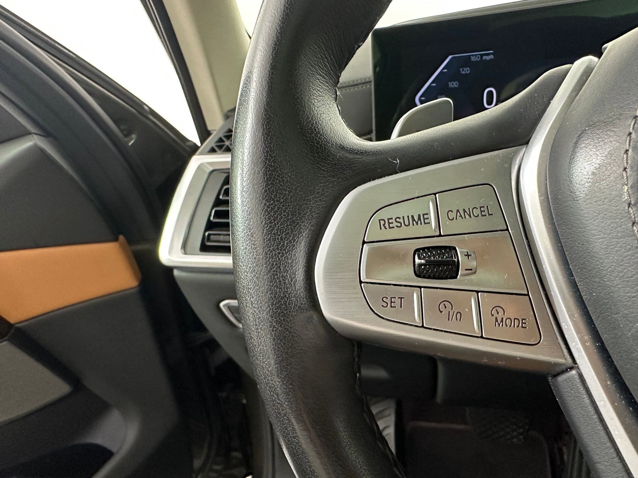 Used 2023 BMW X7 xDrive40i w/ Premium Package image 46