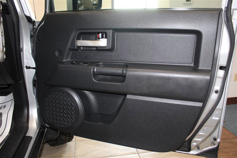 Used 2007 Toyota FJ Cruiser 2WD image 30