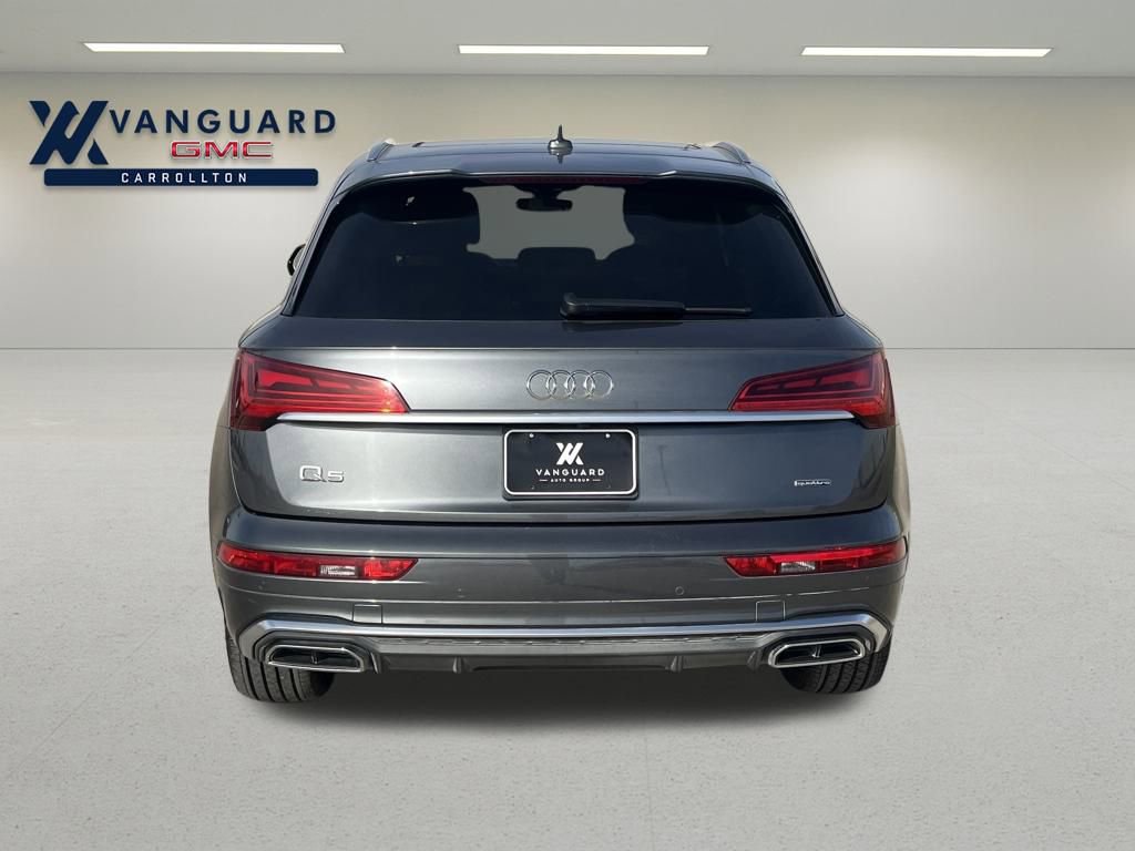 Used 2022 Audi Q5 2.0T Premium Plus w/ Premium Plus Package image 4