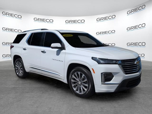 Certified 2023 Chevrolet Traverse Premier FWD image 1