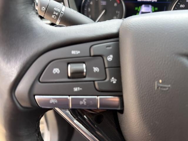 Used 2023 Cadillac XT6 Premium Luxury w/ Technology Package FWD image 30