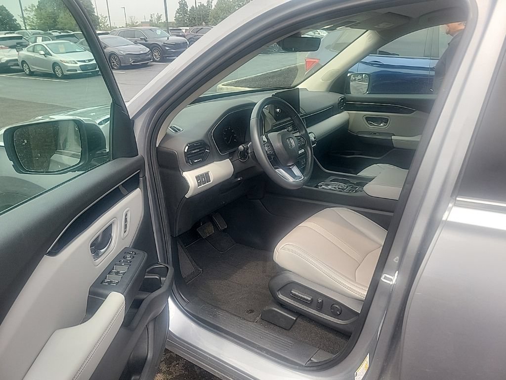 Used 2024 Honda Pilot EX-L image 13