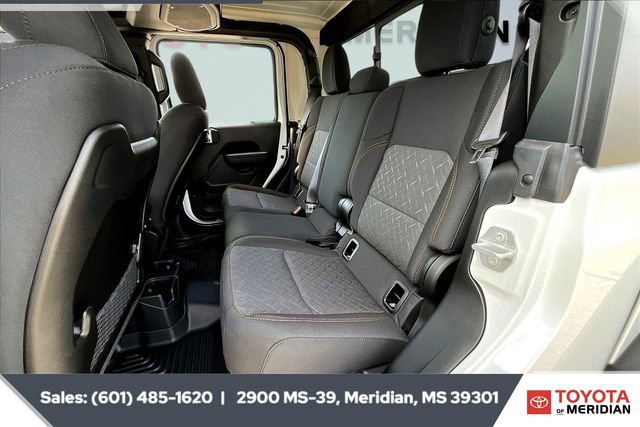 Used 2025 Jeep Gladiator Mojave image 19