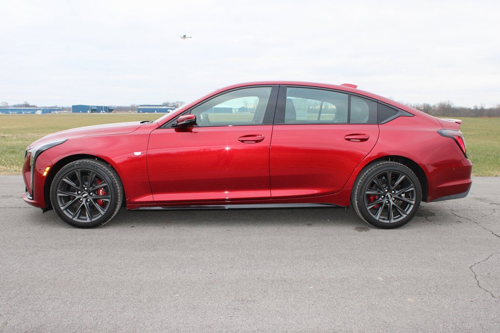 New 2026 Cadillac CT5 Sport image 4