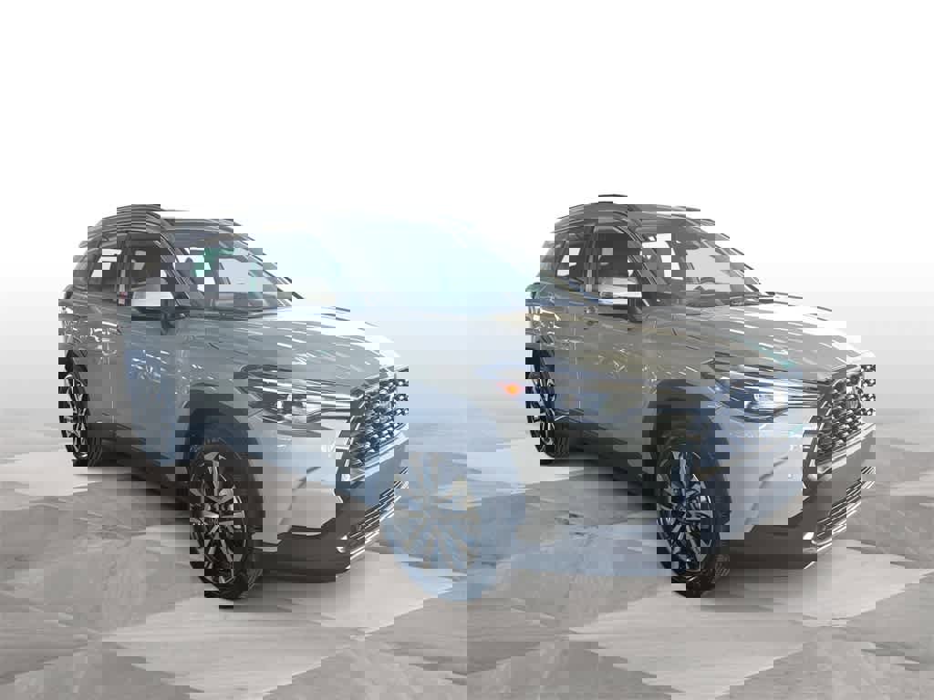 Used 2024 Toyota Corolla Cross XLE w/ Convenience Package image 2