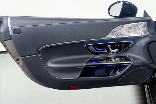 Used 2022 Mercedes-Benz SL 63 AMG 4MATIC w/ AMG Aerodynamic Package image 45