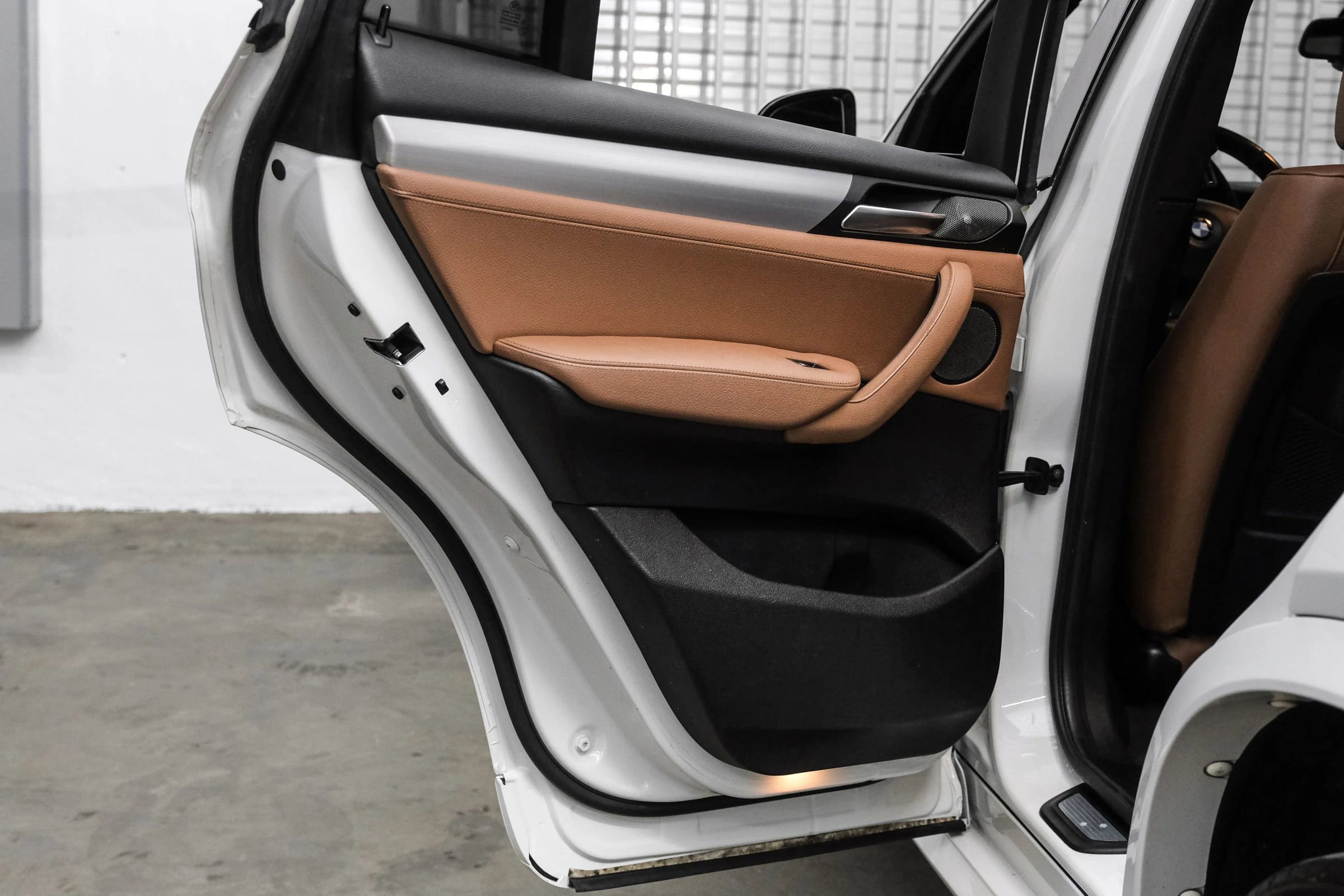 Used 2015 BMW X4 xDrive35i image 46