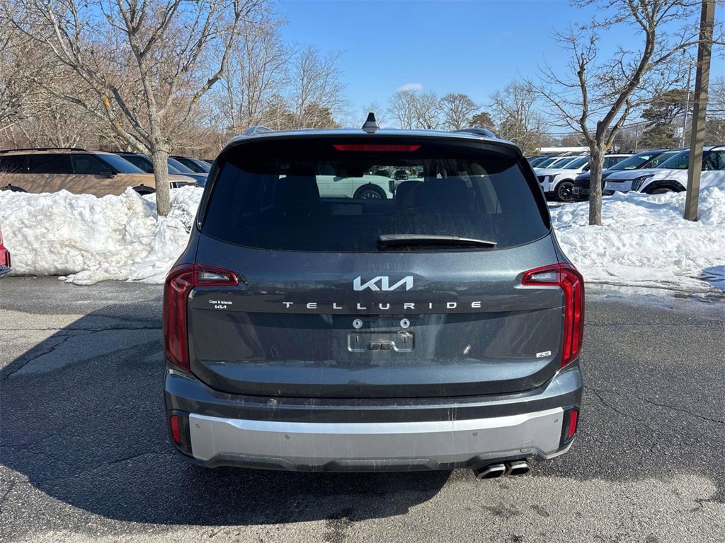 Certified 2023 Kia Telluride S image 2