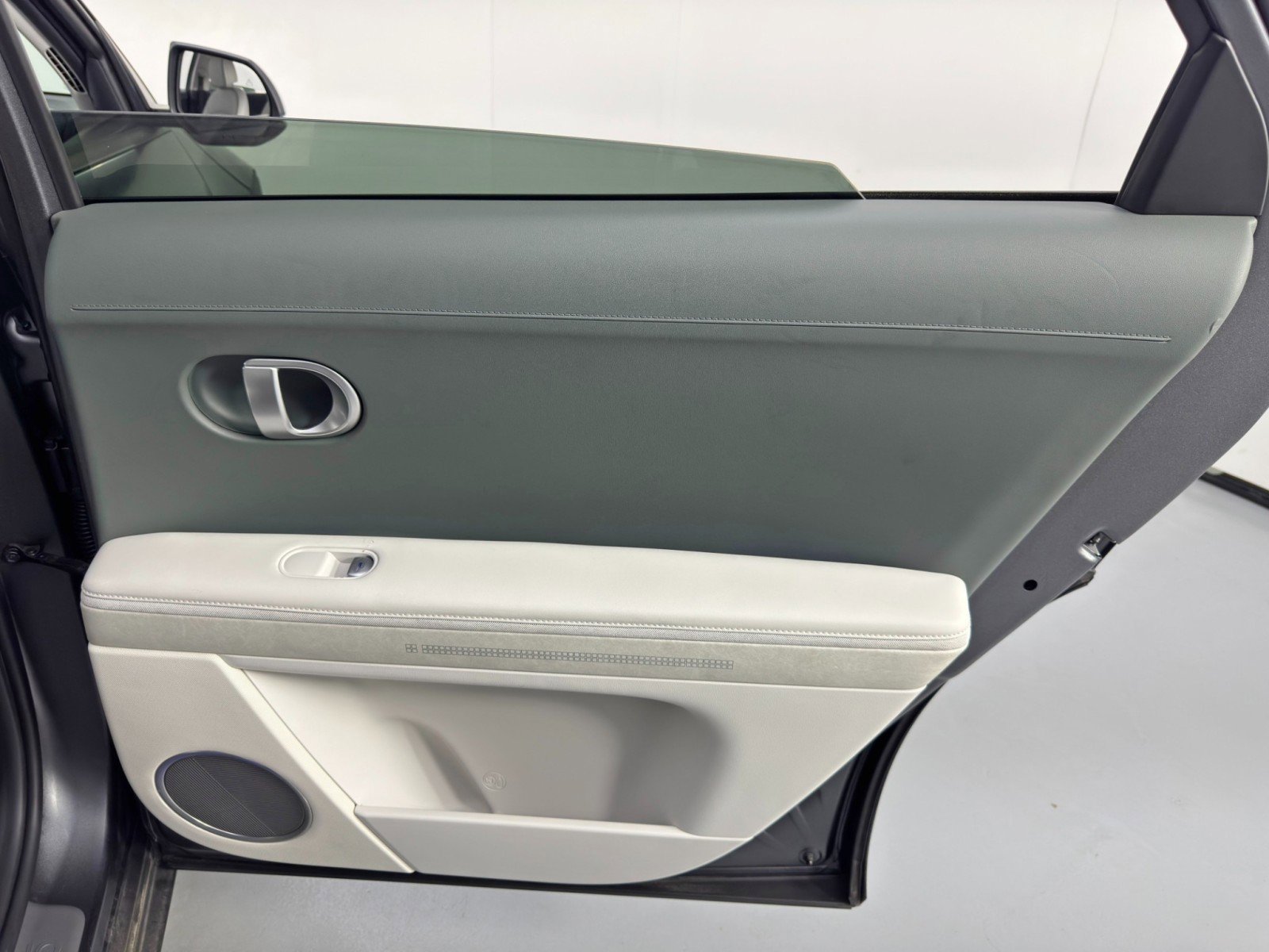 Used 2023 Hyundai Ioniq 5 SEL image 42